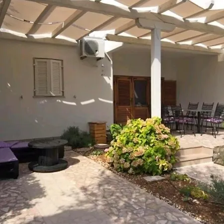 Σπίτι διακοπών House With A Parking Space Zaostrog, Makarska - 16043
